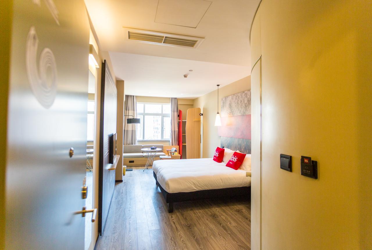 Ibis Wenzhou University Hotel Exterior foto